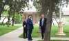 习近平同美国总统特朗普在中南海小范围会晤