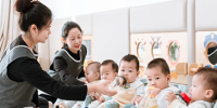 降低家庭养育成本！我国拟对托育服务专门立法